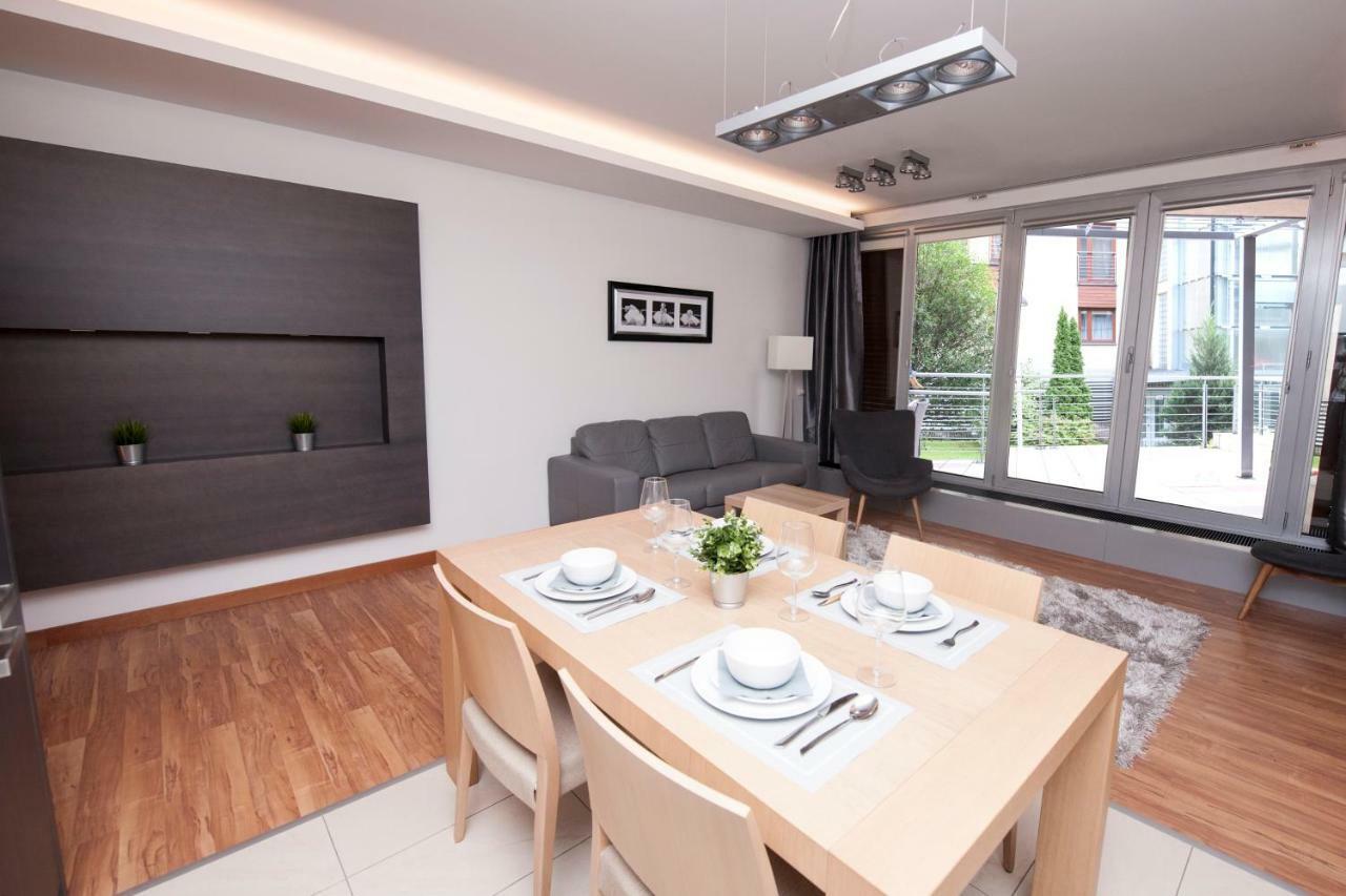 אוסטראון Apartament Zeta Lux מראה חיצוני תמונה