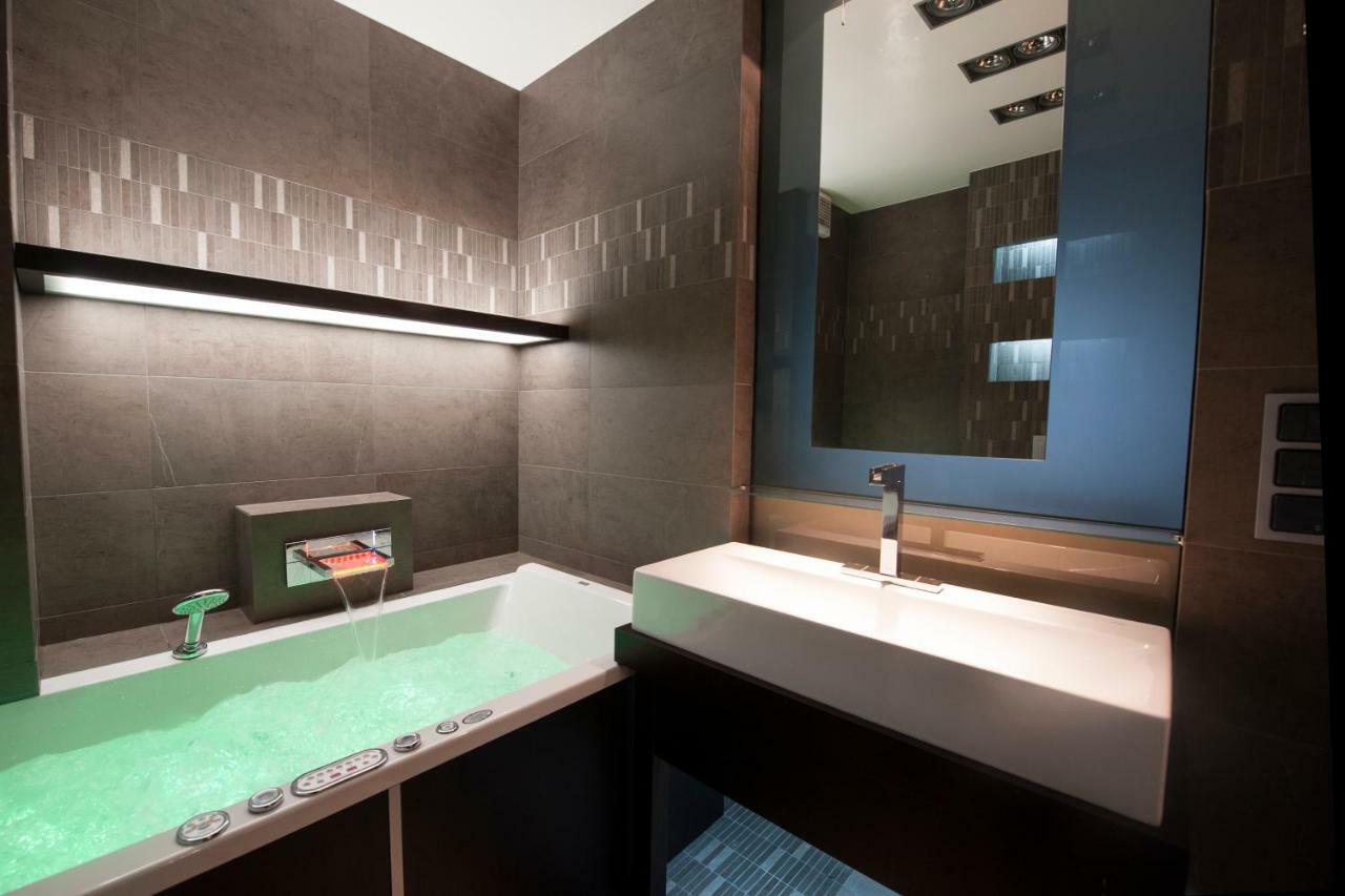 אוסטראון Apartament Zeta Lux מראה חיצוני תמונה