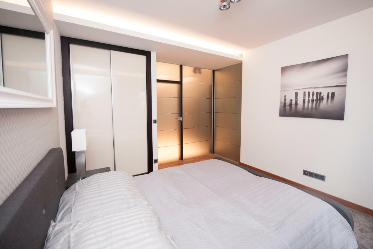אוסטראון Apartament Zeta Lux מראה חיצוני תמונה